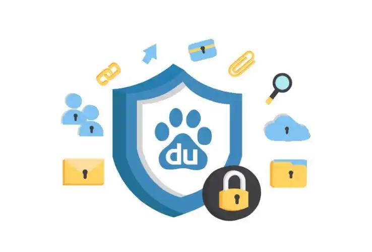 泰国哀悼王太后服装店换成黑白款